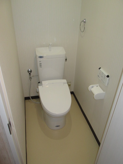 マンションリフォーム用トイレ「アメージュ」　八尾市