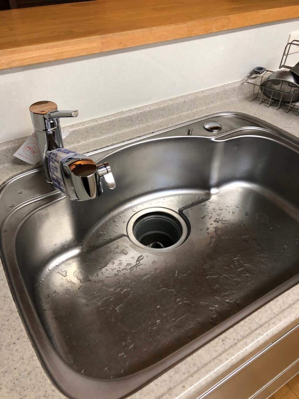 キッチンの水栓を交換しました。