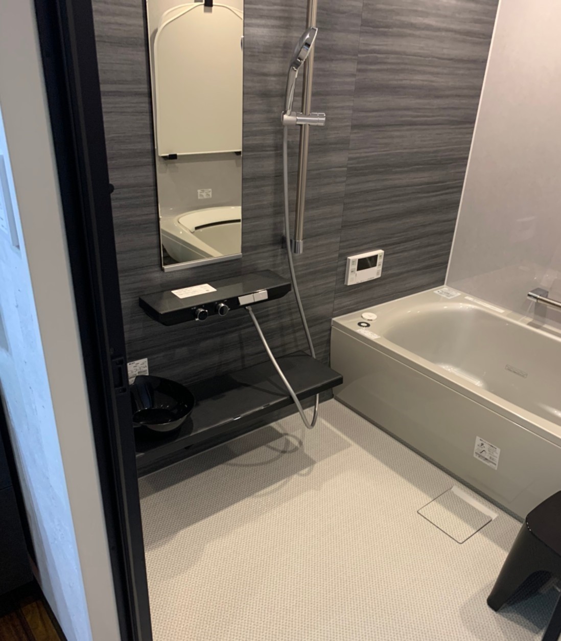TOTOシンラ　超快適ユニットバス　床や浴槽のお掃除はおまかせ　東大阪市